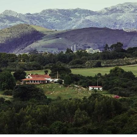 Surfhousegerra Vandrehjem San Vicente De La Barquera Eksteriør billede